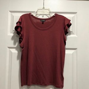 Express maroon ruffle shoulder tshirt. NWOT.